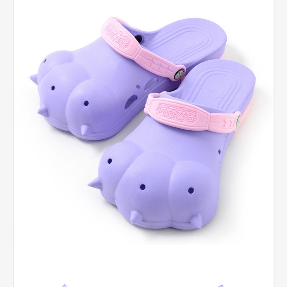 ISO Akiba Sandals Cat Paw Crocs